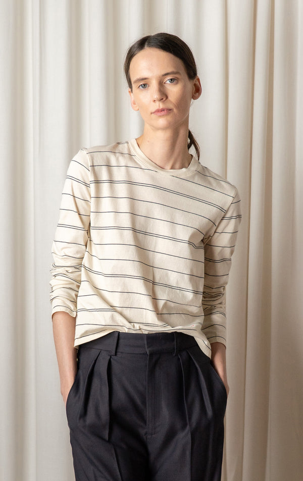 Vanilla/Black Wynn Long Sleeve T Shirt