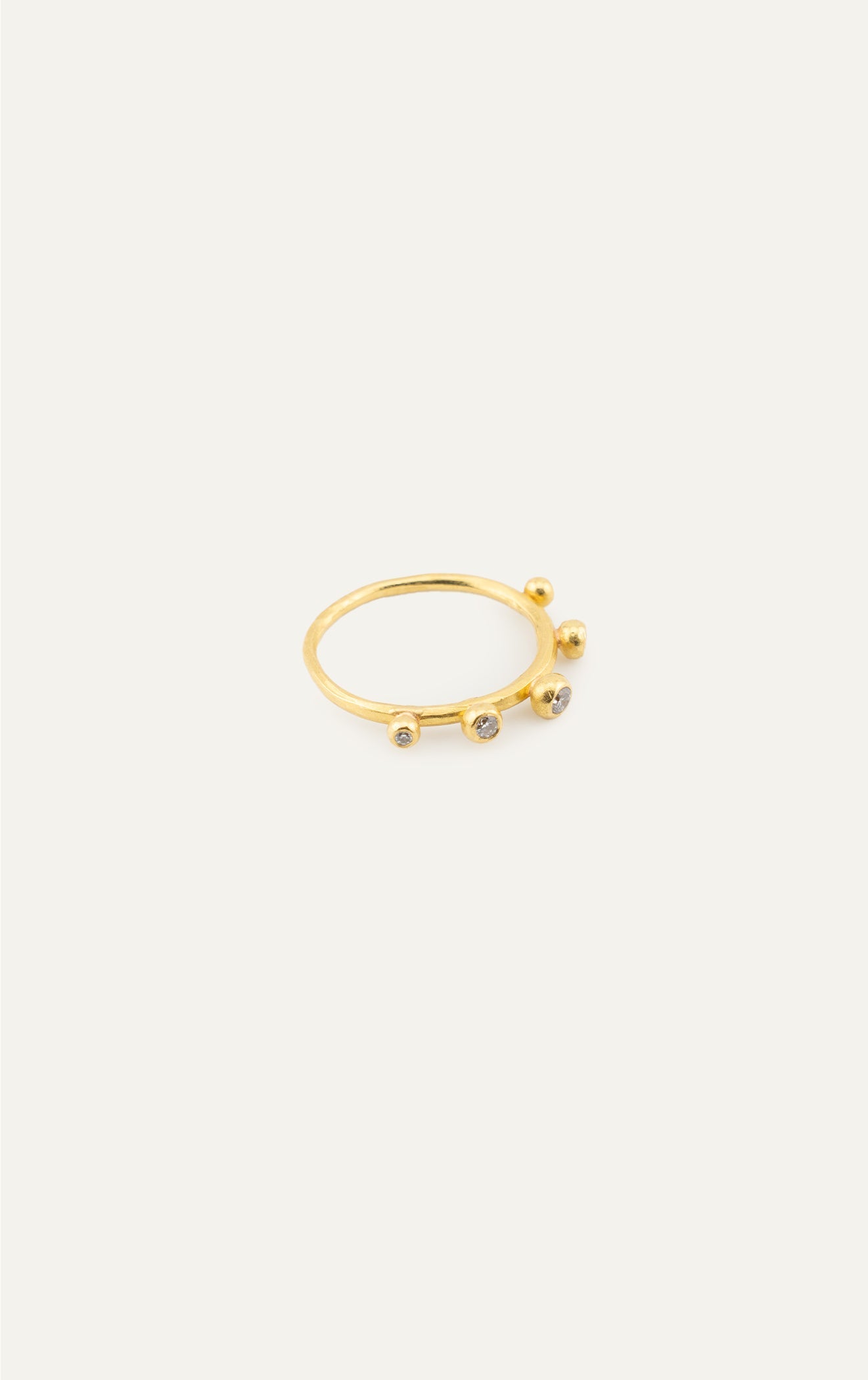 Golden Pirate Ring with 5 Diamonds 22k gold
