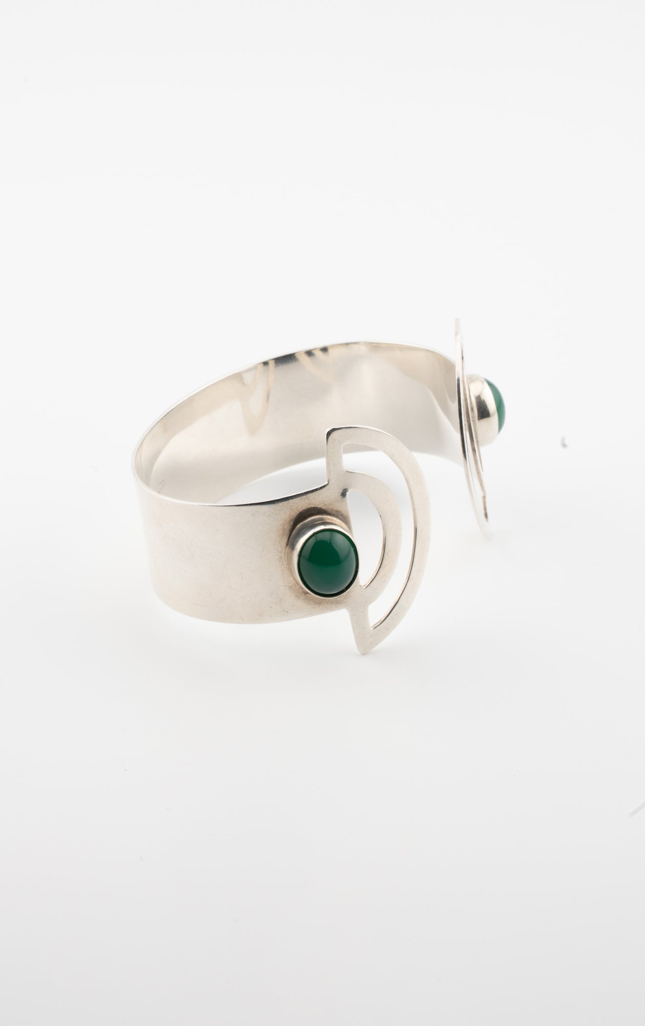 Vintage Sterling Silver Green Glass Sculptural Cuff