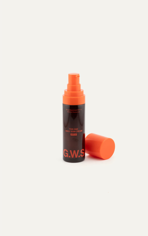 The One Daily Sun Cream SPF 30: The One