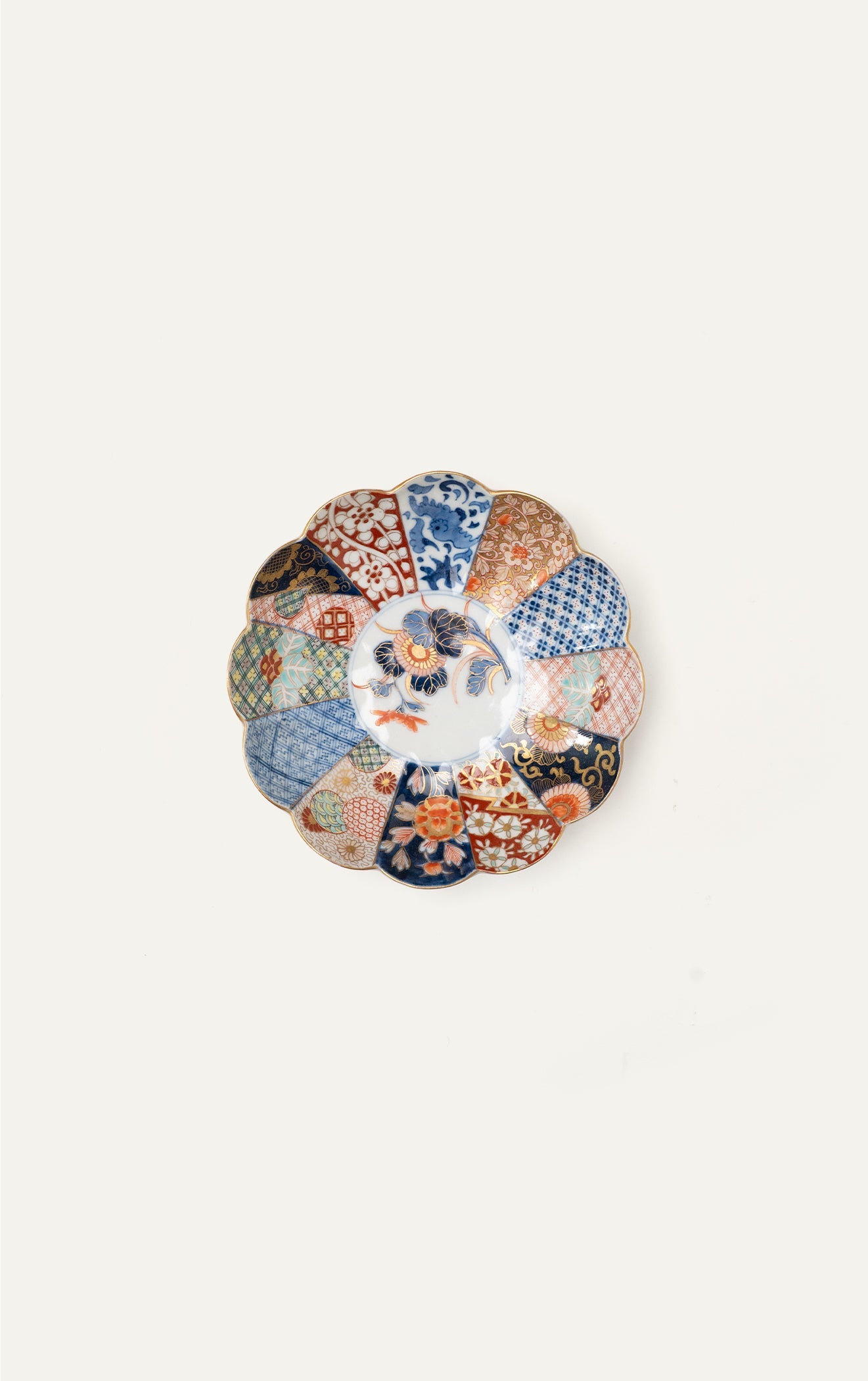 Antique Japanese Imari brocade bowl top view