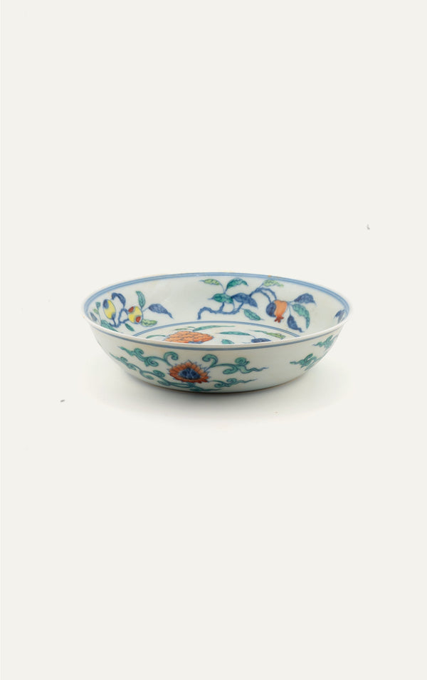 Chinese Chenghua doucai porcelain bowl with pomegranate decoration