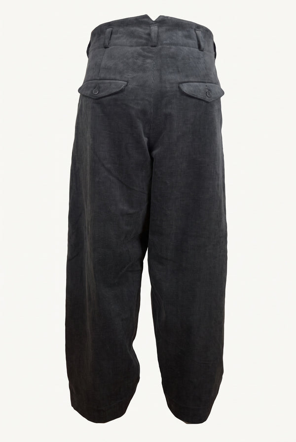 Evan Kinori Charcoal Two Pleat Pant, back